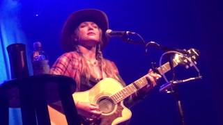 Crystal Bowersox Hallelujah