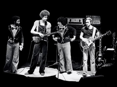 Al Di Meola, Stanley Clarke, Chick Corea, Lenny White - Compadres (1982)