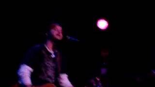 Wade Bowen - Walkin&#39; Along the Fenceline (Live)