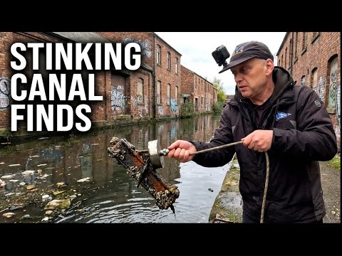 Signs of CRIMINAL Activity Magnet Fishing