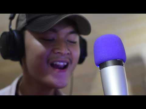 Mantul Lagu-NGALANGLAYUNG" Hendy Restu //Cover Nikmat Versi Iranka Maulana.