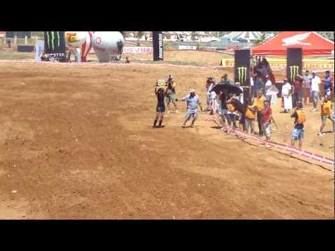 Largada da 1ª Bateria da MX2 na 2ª Etapa da Superliga Brasil de Motocross 2012 - Salvador