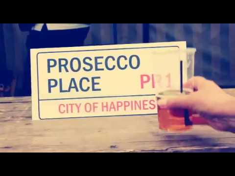 Our Mobile Bar in action