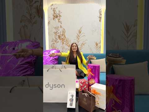Chalo mere birthday ke gifts open karte hai 🤩🎁 #shorts #minivlog #sejalgabashorts