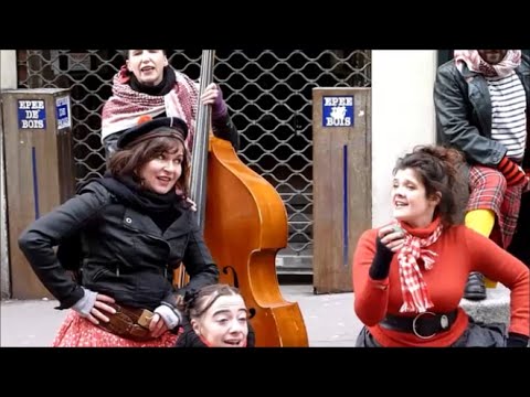 LA COMPAGNIE JOLIE MOME LIVE DANS LA RUE MOUFFTARD LE 03 FEVRIER 2013
