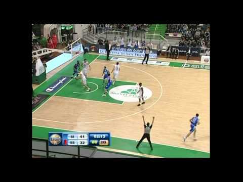 SIENA vs DINAMO AZIONE 1