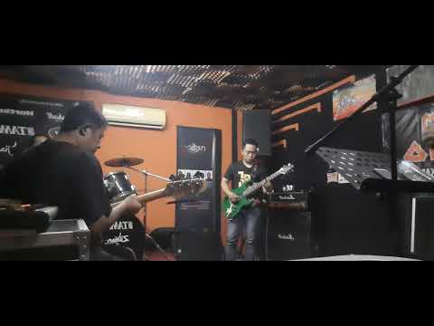Realiti & fantasi (cover) jamming