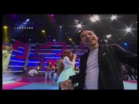 HESTY Live At Dahsyat (28-11-2013) Courtesy RCTI