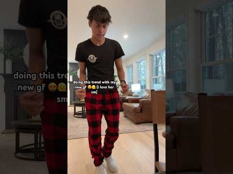 NOT ME PRETENDING TO KNOW THE LYRICS 😭 #trend #dance #fyp #blowup #funny #relatable