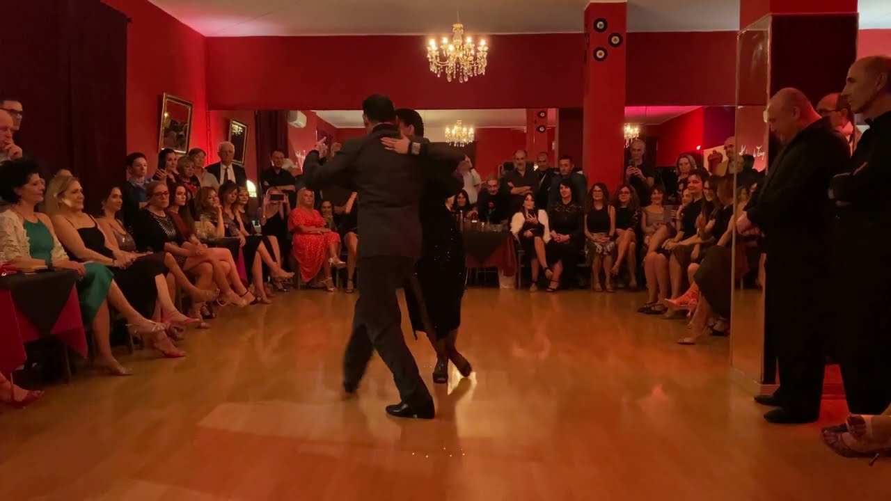 Barbara Ferreyra y Agustin Agnez-Tango "Humillacion" Orq. Darienzo-Maure-Monopoli,Italia.