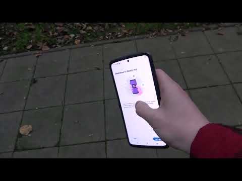Motorola RAZR 2022 - Outside Display Brightness
