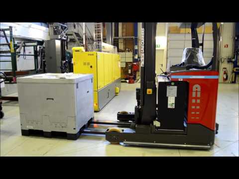 MAXAGV Automated Guided Vehicle - UHD Heavy Duty Reach Truck