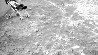 Nicolas Jaar - Too Many Kids Finding Rain In The Dust