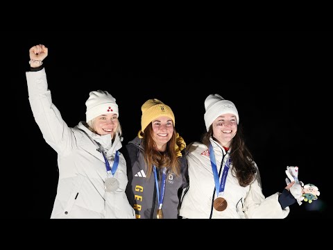 Taubitz, Bota, Farquharson medal in women's singles luge - YouTube