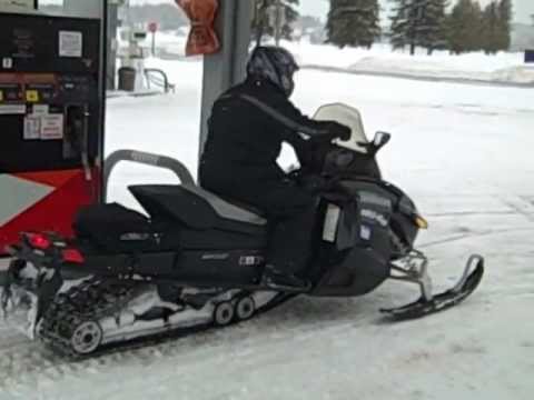 Bergstrom Triple Point Snowmobile Skegs - Turning Demo