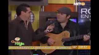 Duelo canta Sueña Mas