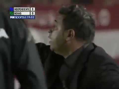 Los goles de Facundo Parra, jugador del 3 de Febrero, en la final de la Sudamericana 2010
