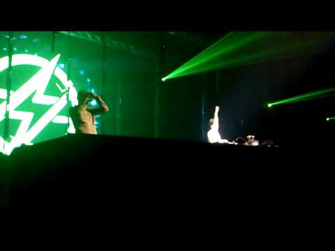 Energy The Network 2012. Hardwell live playing