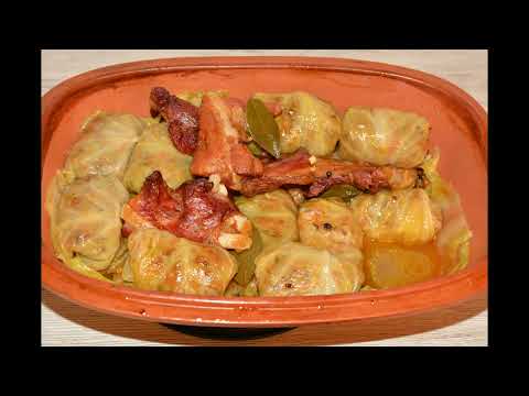 Domaća sarma od kiselog kupusa Krautwickel Cabbage Rolls