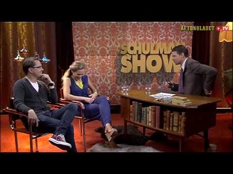 Eva Röse tänjer gränserna i TV4:s Nyhetsmorgon