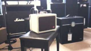 Video thumbnail for ZT Amps Lunchbox Acoustic by Easy Music Center