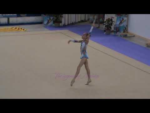 Maria MULYK clubs - 2012 Vitry Cup *infantil*