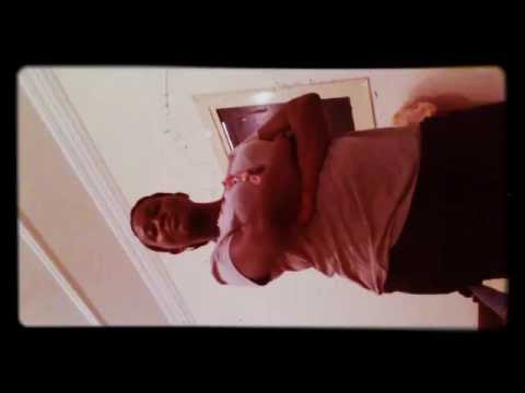 Vumilia-size8 ft OMG