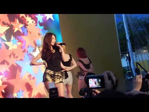 G.NA FANMEET SINGAPORE 01122012 - 2HOT  (FANCAM)