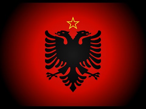 Албанская коммунистическая песня "Qëndrojmë si malet" (русские субтитры)