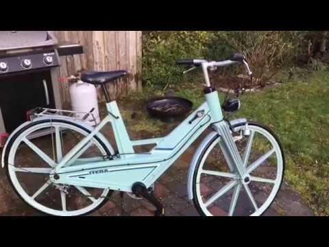 download lagu mp3 mp4 Volvo Itera Plastic Bicycle, download lagu Volvo Itera Plastic Bicycle gratis, unduh video klip Volvo Itera Plastic Bicycle