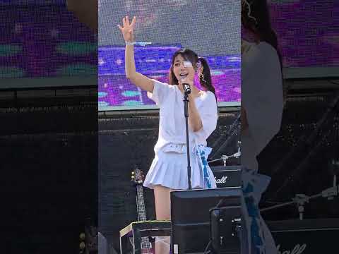 260523 QWER 이시연 DISCORD 세로직캠 in 피크페스티벌