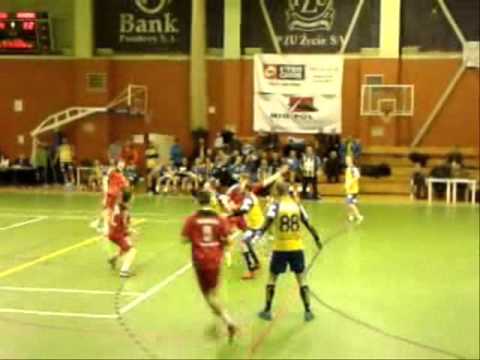 Ostatnie 10 minut meczu piłki ręcznej Stal Gorzów - SMS II Gdańsk 2016