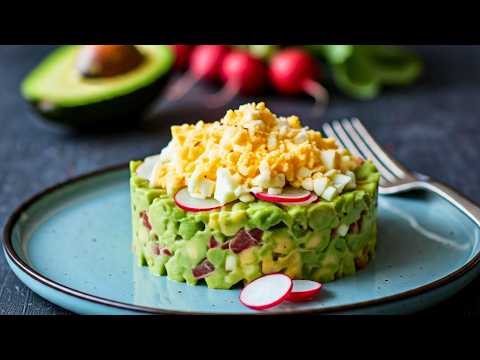 ENSALADA DE AGUACATE Y HUEVO DURO