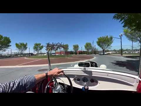 1932 Ford Hot Rod - driving