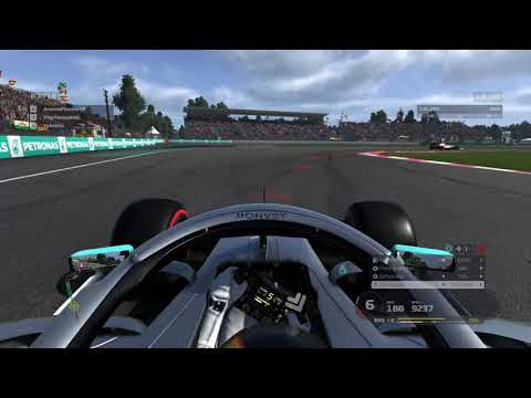 ✷VSR League Race: Mexico pushed off the track.