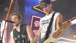 5 Seconds of Summer - Teenage Dream (Katy Perry Cover) - Los Angeles, CA - 9.11.14