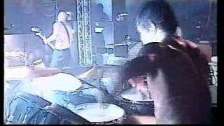 Queens Of The Stone Age - 04 - Quick And To The Pointless (Live Visions 2002)