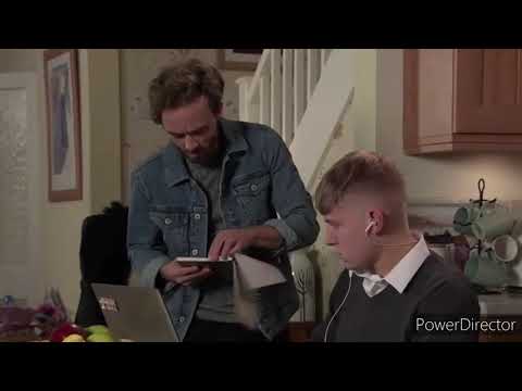 Coronation Street - David Takes Max's Laptop (22nd November 2021)