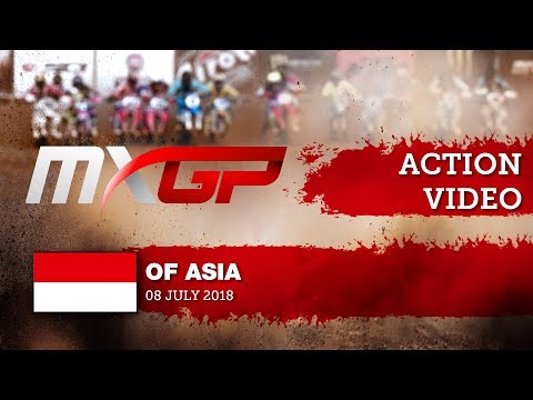 Clement Desalle vs Tim Gajser battle - MXGP of Asia 2018