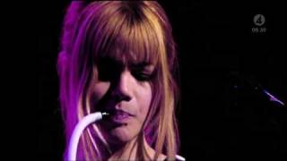 Nouvelle Vague   Master &amp; Servant Live Nyhetsmorgon 2009
