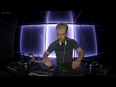 Cybertribe - Spud Bencer | Flugmodus