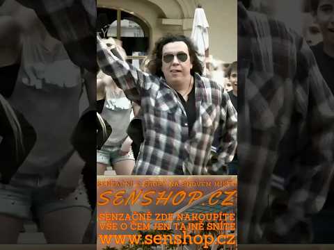 Richard Genzer roztančil celou ulici studentů a pobavil přihlížející na Dance Life Expo v roce 2014.