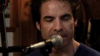 &quot;Wait for Me&quot; - Pat Monahan of Train, Daryl Hall