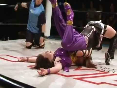 Arisa Nakajima vs Emi Sakura 8/12/12
