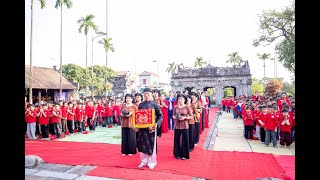 Buổi trải nghiệm của các cháu học sinh ở Đền Đức Thánh Nguyễn