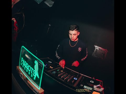 Wardax @ Parrots - Club Vibe (VIP Room) 19.08.2022