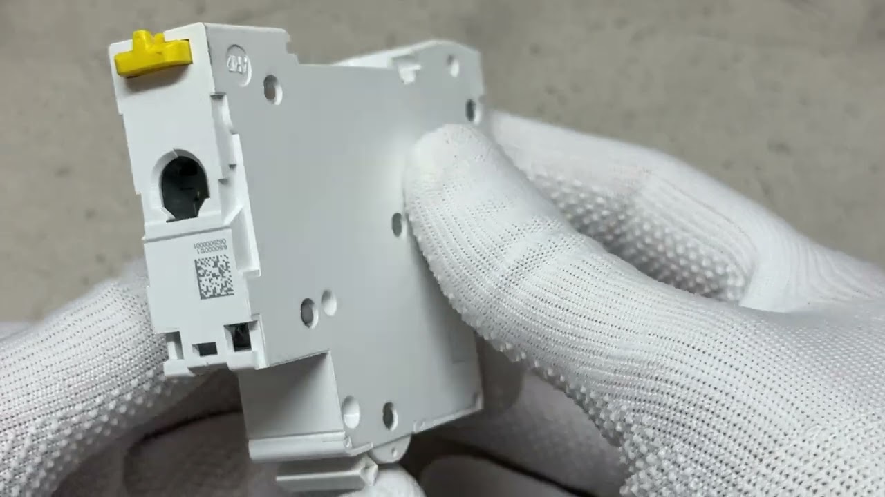 Автоматичний вимикач 1P 50А С Resi9 Schneider Electric R9F12150