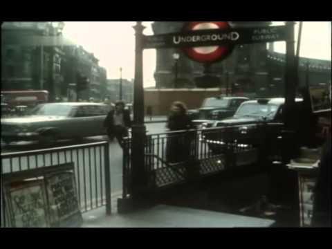 London Pop News in Disco (4) 1971