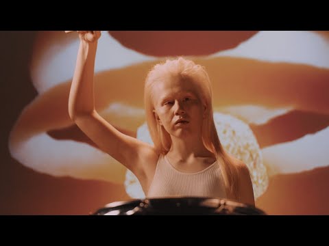 Sevenn & Jono Stephenson - March Of Avalon (Official Visualizer)