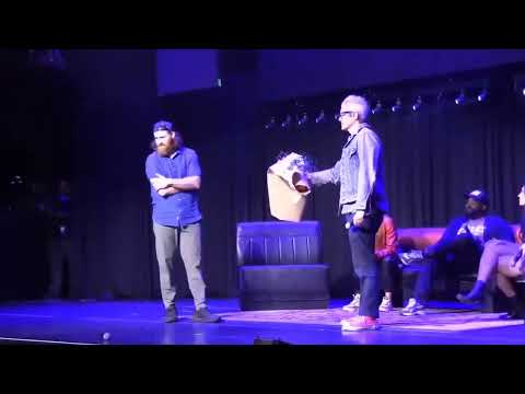 Johnny Knoxville heckling Sami Zayn at his comedy show